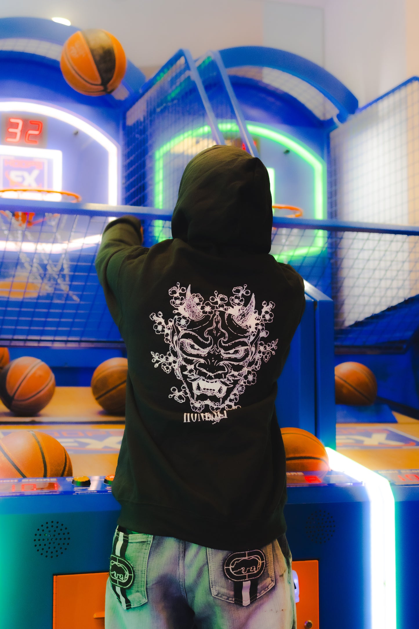 HONESTYxHOODIE - BLACK